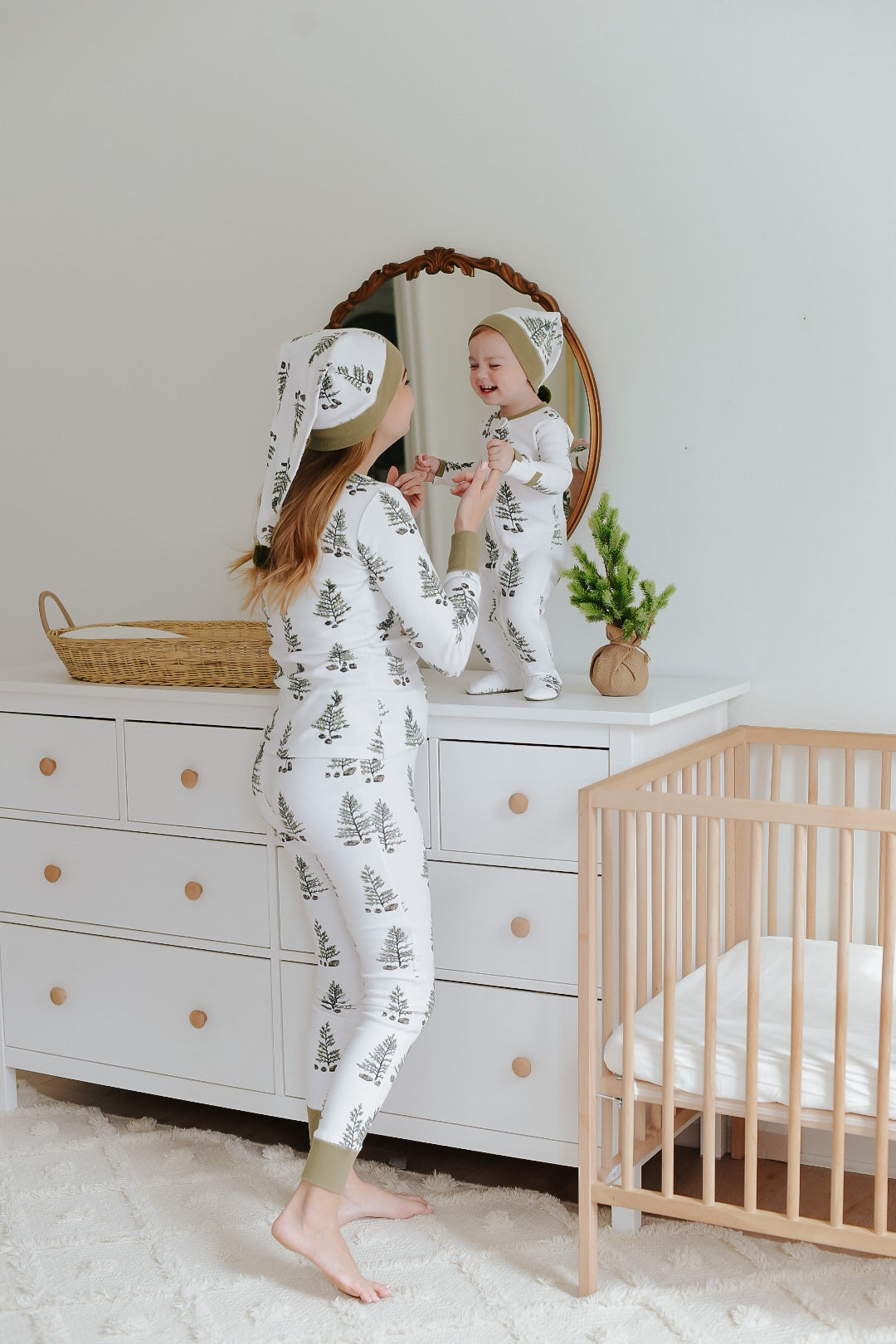 L’ovedBaby Christmas Pajamas