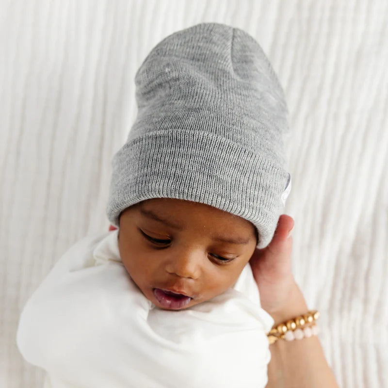 Heathered Grey Beanie | Pom + No Pom