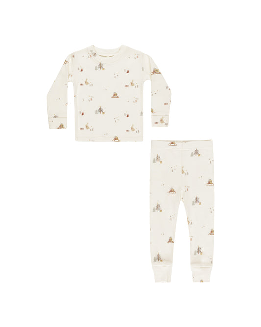 Organic Long Sleeve Pajama Set | Presents