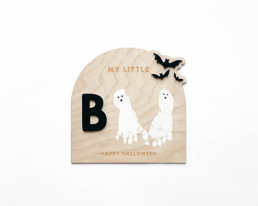 First Halloween Keepsake | DIY Halloween Boo Footprint