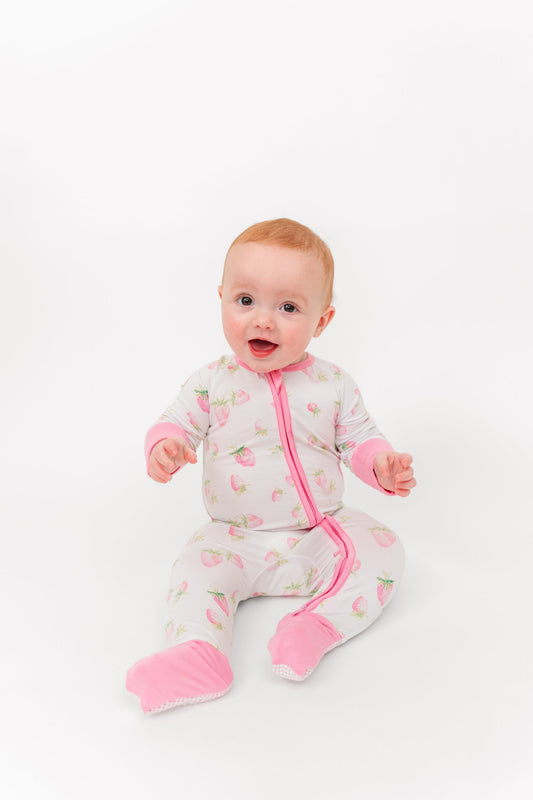 Bamboo Zip Convertible Sleeper | Strawberry Jammie