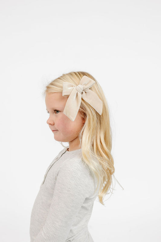 Latte Velvet Bow | Sash Clip