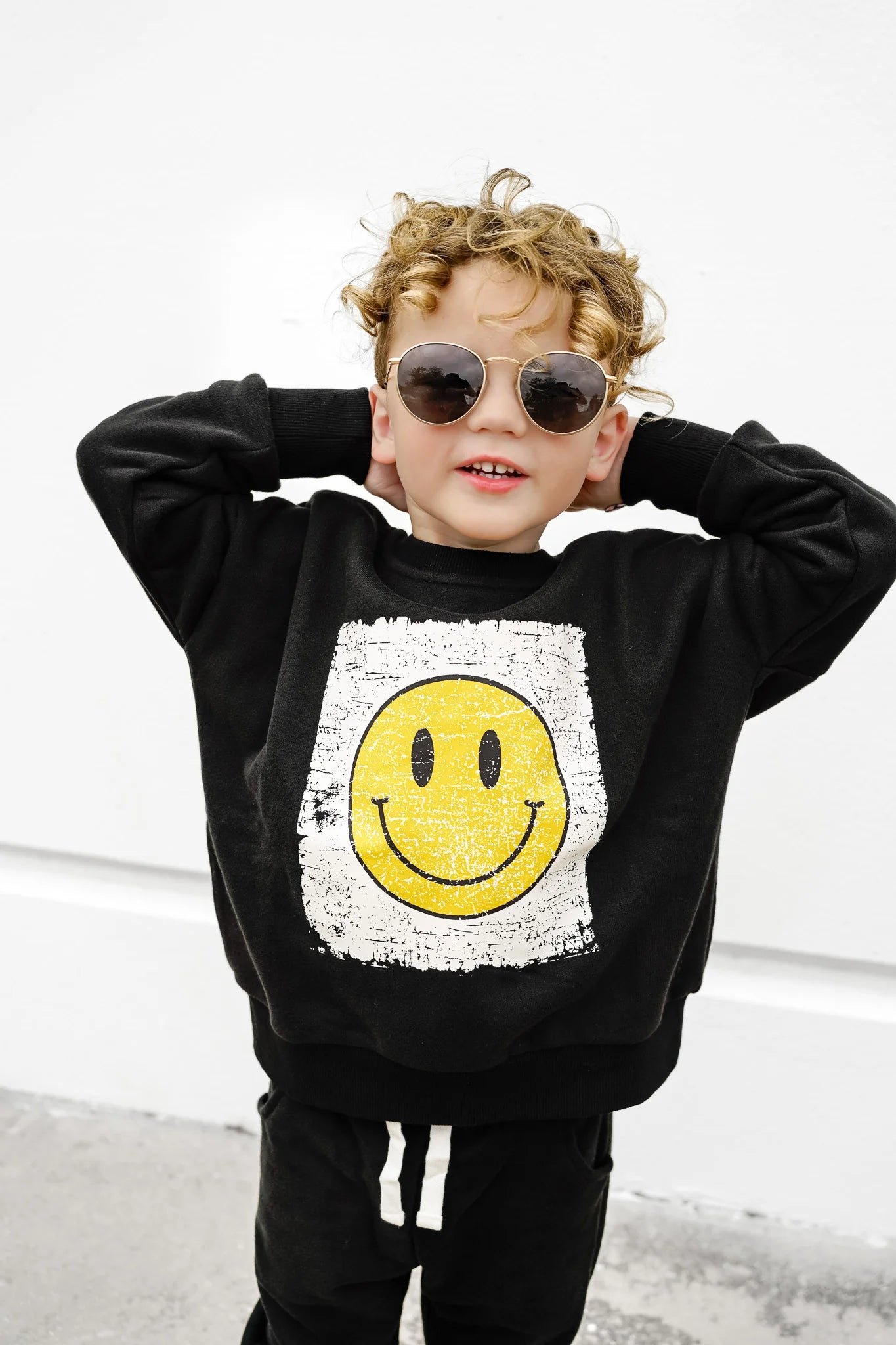 Smiley Elevated Crewneck | Black