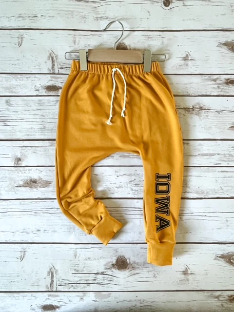 Iowa Joggers | Mustard