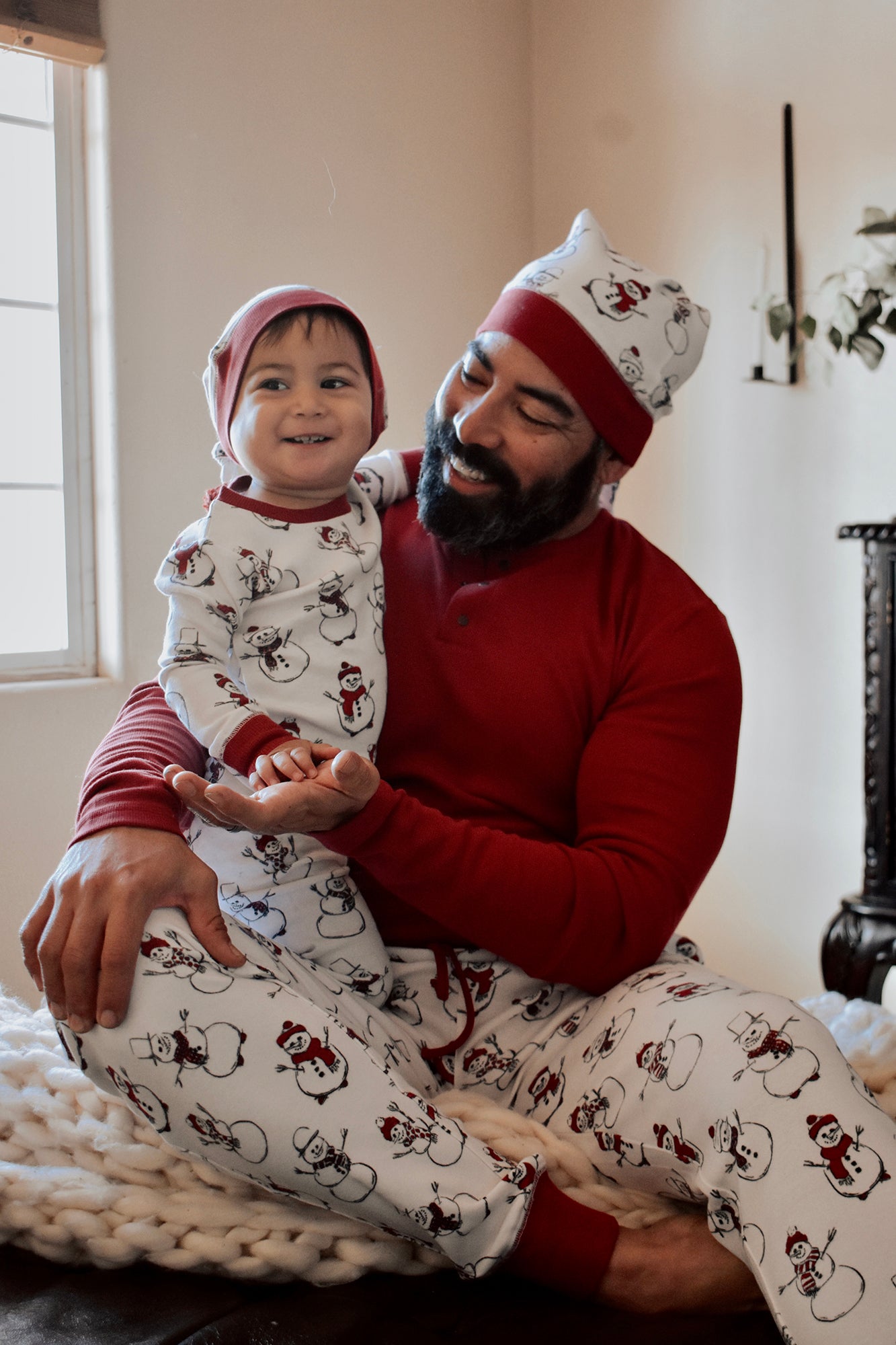 Kids' Organic Holiday PJ & Cap Set | Snow Day