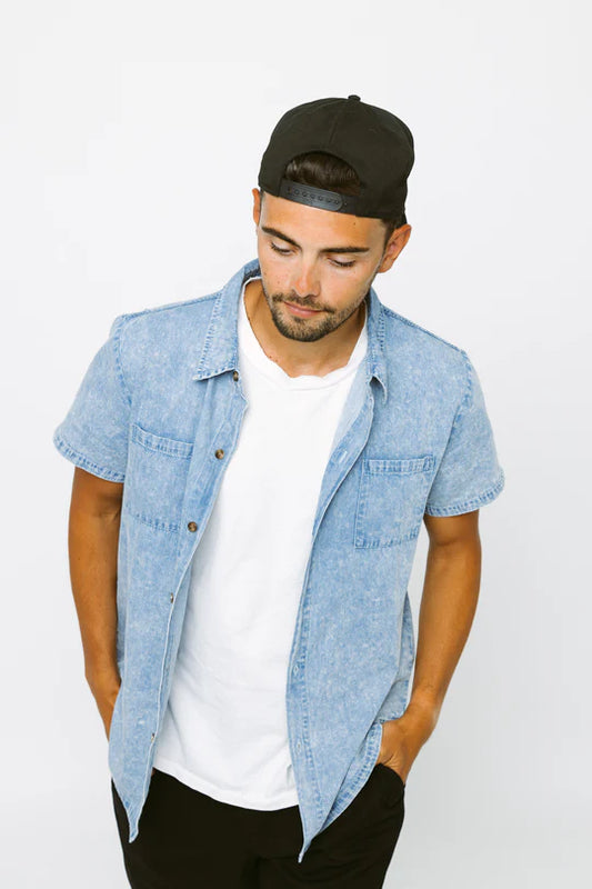 Men's Chambray Button Up