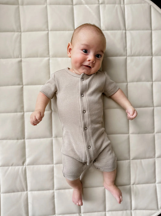 Organic Short-Sleeve Romper | Neutral