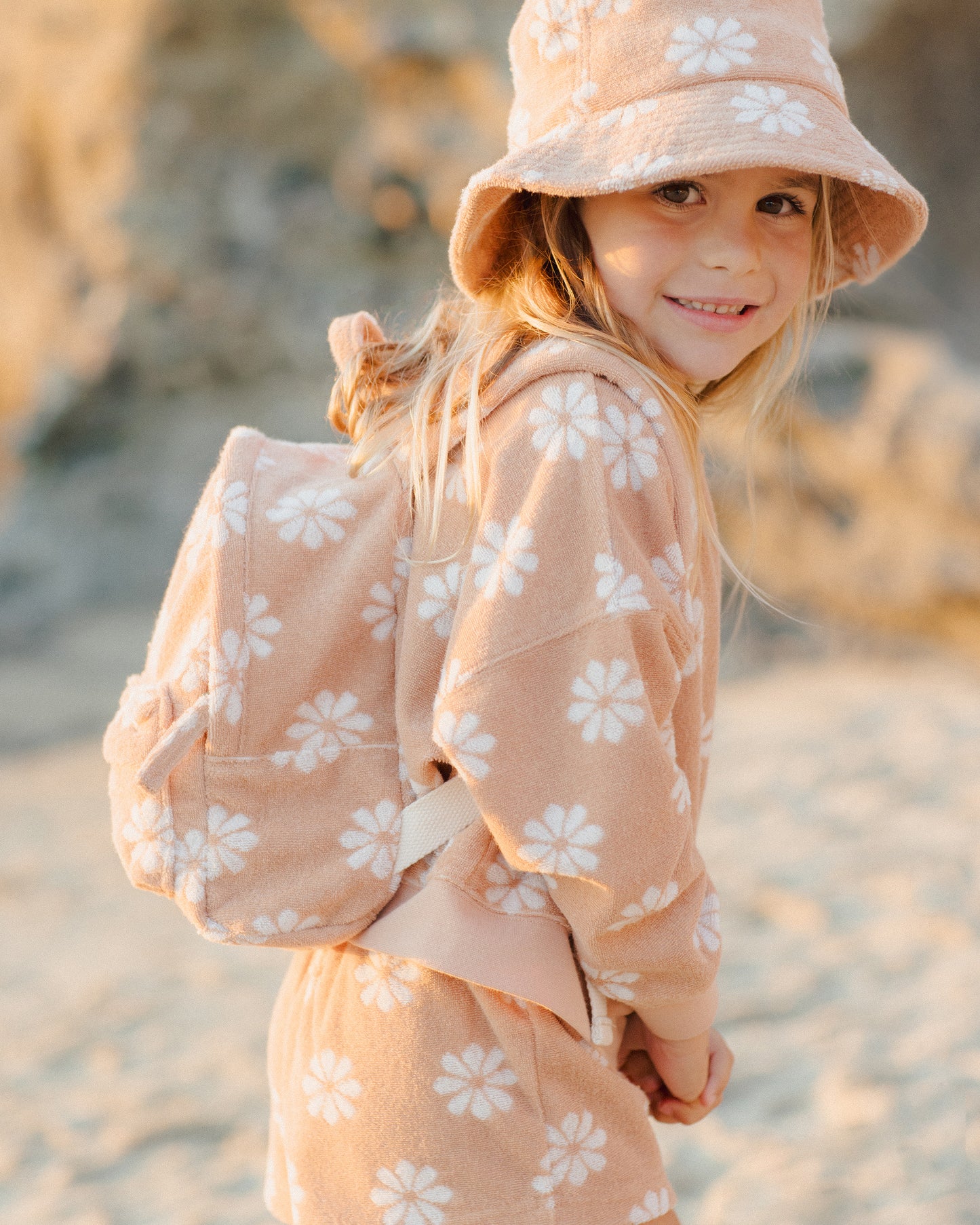 Backpack || Daisy