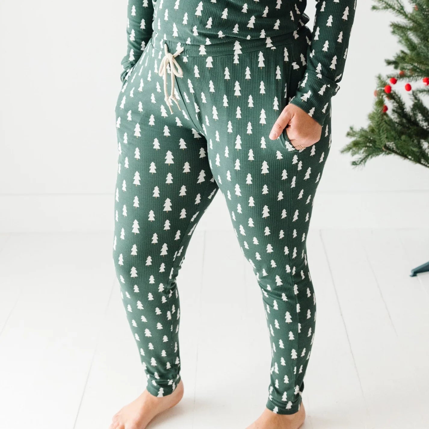 Adult Ribbed Bamboo Joggers | Christmas Trees