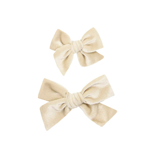 Latte Velvet Bow | Clip