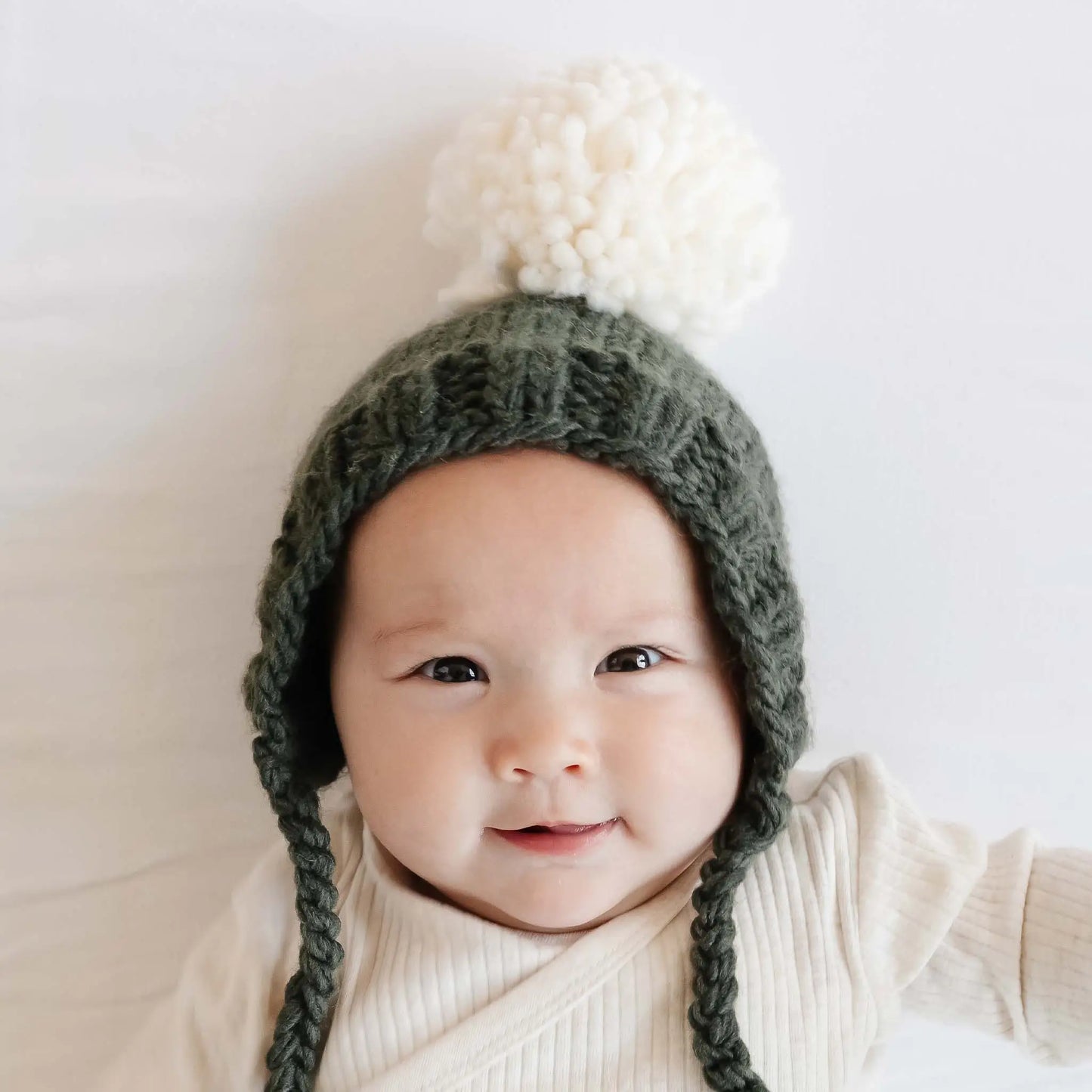 Ari Hand Knit Bonnet | Rifle Green